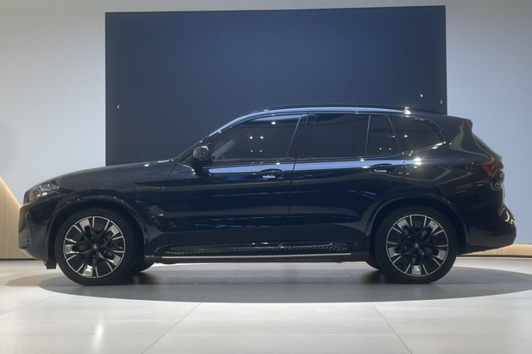 Used BMW iX3 2022 Updated Leading Type
