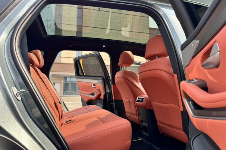 Used BYD Tang L 2025 EV with 670 km Range LiDAR and Premium Features
