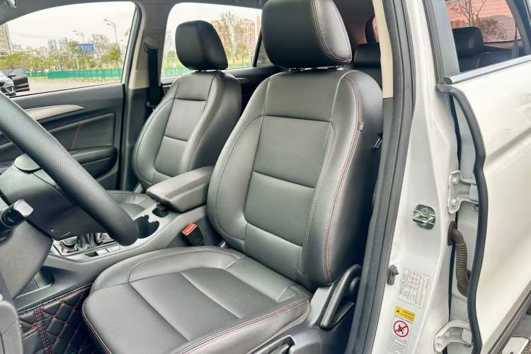 Used Changan CS75 2016 2.0L Manual Luxury Version China IV Standard