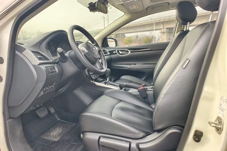 Used Nissan Sylphy 2021 Classic 1.6XL CVT Luxury Edition Interior 1