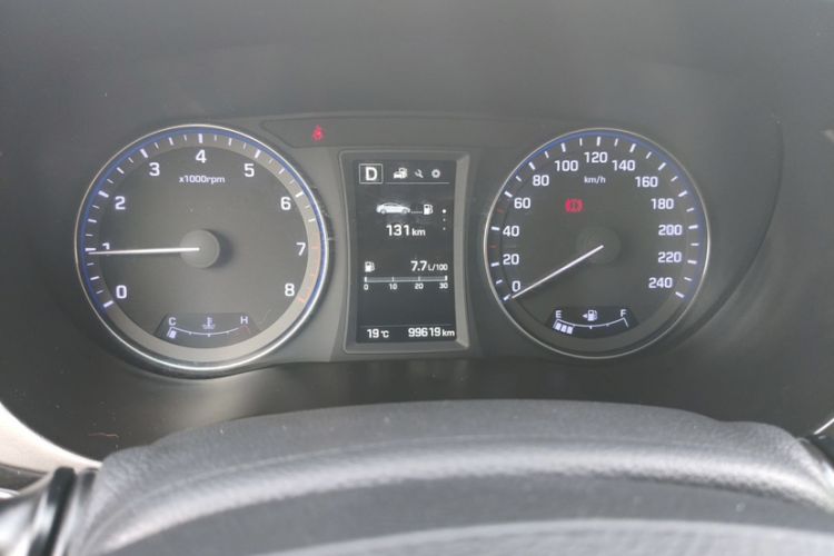 Used Hyundai Mistra 2016 1.8L Automatic Deluxe DLX Model Odometer Close Up