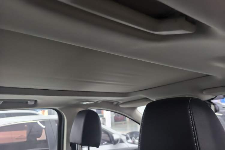 Used Ford Kuga 2013 1.6L GTDi Two-Wheel-Drive Trend Model