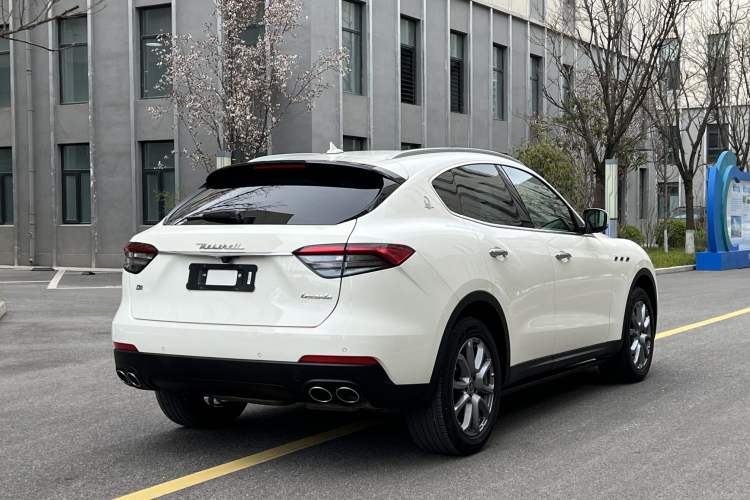 Used Maserati Levante 2021 3.0T Standard Edition Exterior 7