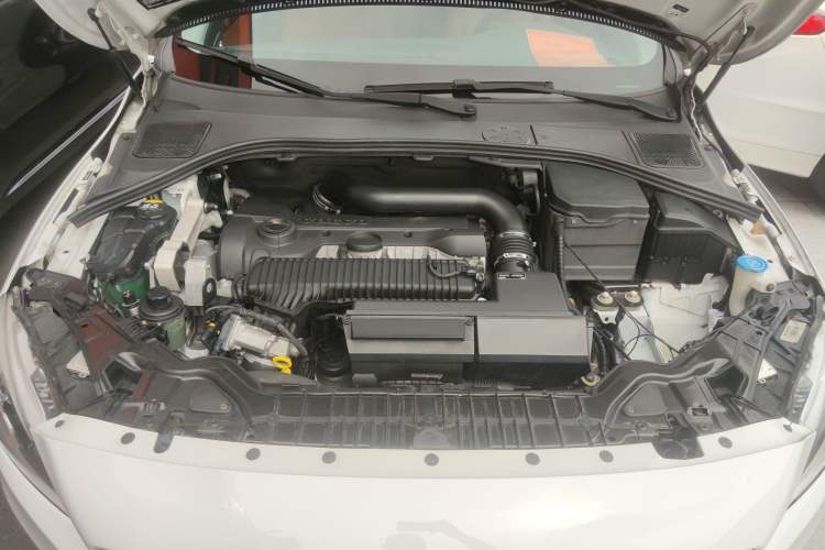 Used Volvo S60 2015 S60L 2.0T Smart Drive Edition
