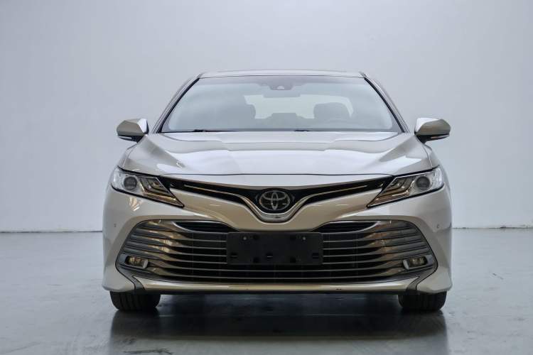 Used Toyota Camry 2019 2.0G Luxury Edition China V Standard