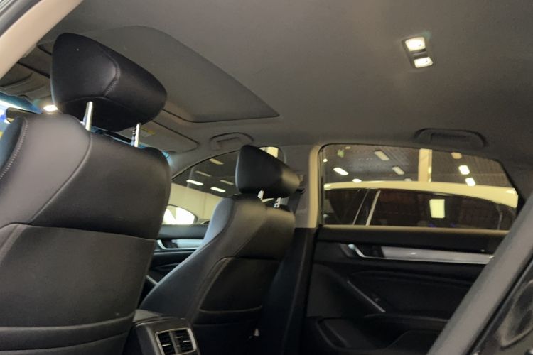 Used Honda Accord 2022 260TURBO Luxury Edition Headliner