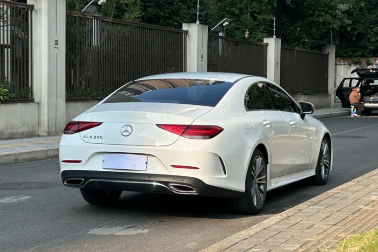 Used Mercedes-Benz CLS 2021 CLS 300 Sport Edition Exterior 7