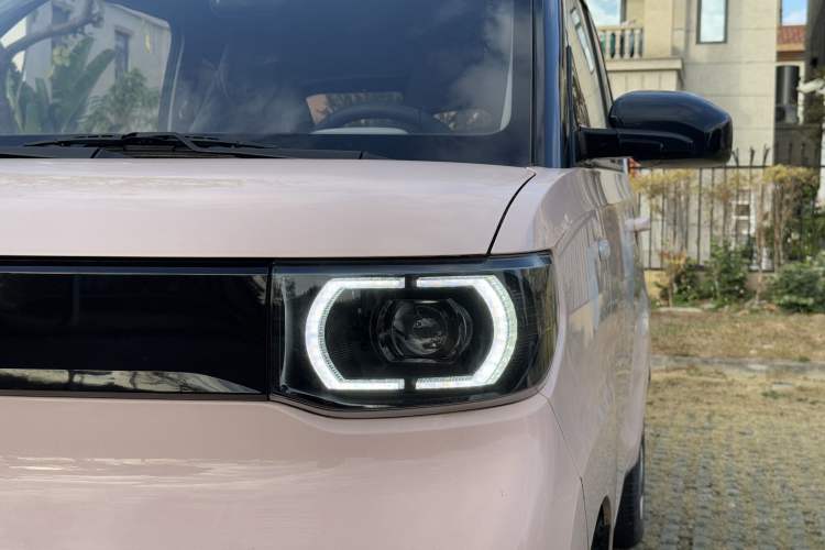 Used Wuling Hongguang MINIEV 2021 Macaron Fashion Edition Lithium-Ion Battery