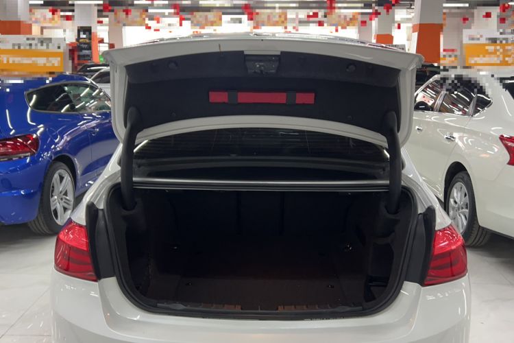 Used BMW 3 Series 2016 316i Fashion Model