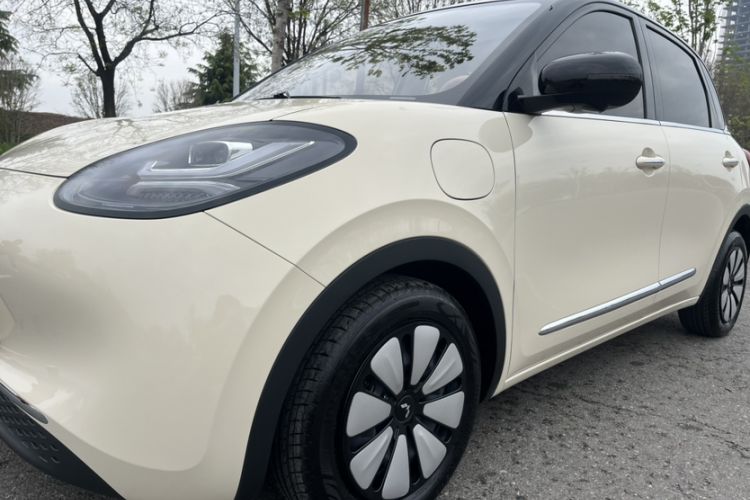 Used Wuling Bingo 2025 410 km Lingxi Deluxe Edition Exterior 6