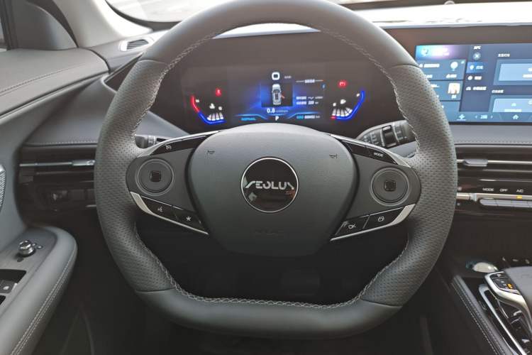 Used Dongfeng Aeolus Huge 2025 Mach Power 1.5T Luxury Version