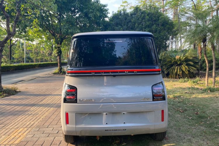 Used Wuling Air ev 2023 - Four Seats - Advanced Edition
