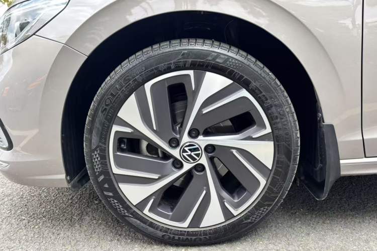 Used Volkswagen Bora 2024 300TSI DSG Prestige Edition Exterior 11