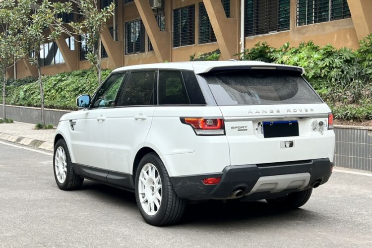 Used Land Rover Range Rover Sport 2015 3.0 SDV6 HSE
