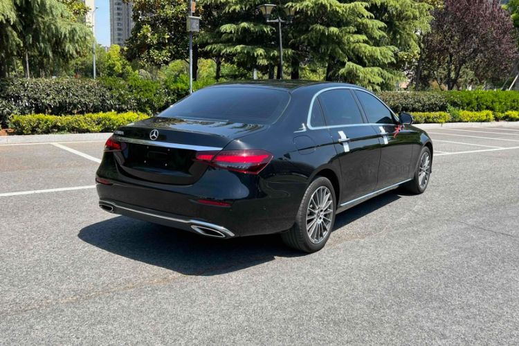 Used Mercedes-Benz E-Class 2023 E 260 L
