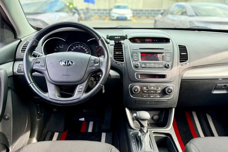 Used Kia Sorento 2013 2.2T 5-Seater Diesel Comfort Edition
