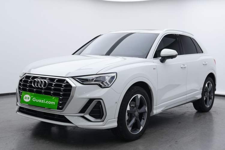 Used Audi Q3 2021 35 TFSI Fashion Dynamic Model