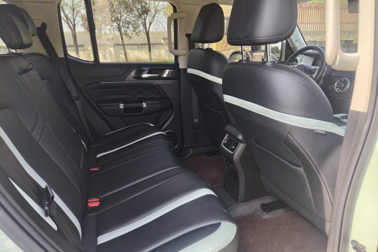 Used Tank 300 2023 City Edition 2.0T—Stylish as Ever
