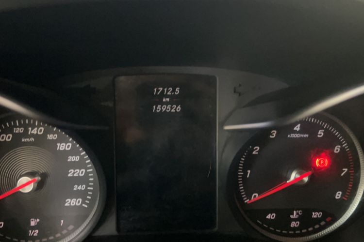 Used Mercedes-Benz GLC 2017 GLC 260 4MATIC Dynamic Edition
