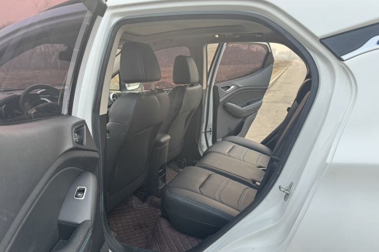 Used BYD Yuan New Energy 2019 EV360 Smart Connect Leading Model