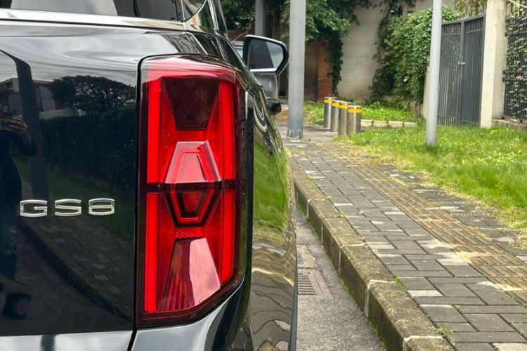 Used GAC Trumpchi GS8 2022 Linghang Series 2.0 TGDI Two-Wheel-Drive Luxury Smart Connectivity Version (7 Seats)