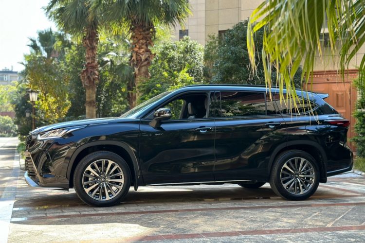 Used Toyota Crown Kluger 2024 2.5L HEV Four-Wheel Drive Premium Edition