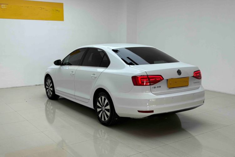 Used Volkswagen Sagitar 2018 1.6L Automatic Comfort Model Exterior 1