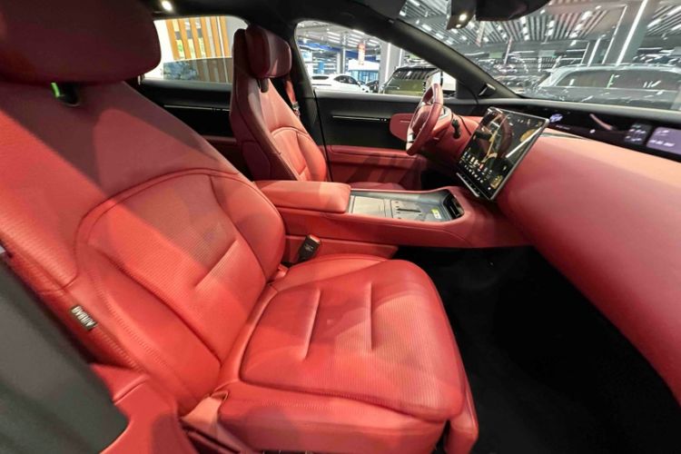 Used Avatr 12 2025 Year Updated Ultra Extended-Range Version