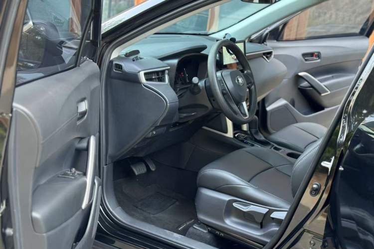 Used Toyota FRONTLANDER 2023 2.0L CVT Elite Edition
