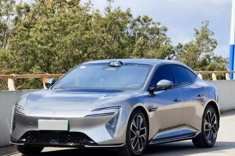 Used Avatr 06 2025 Max Extended-Range Edition