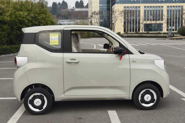 Used Wuling Hongguang MINIEV 2024 3rd Generation 215km Youth Edition