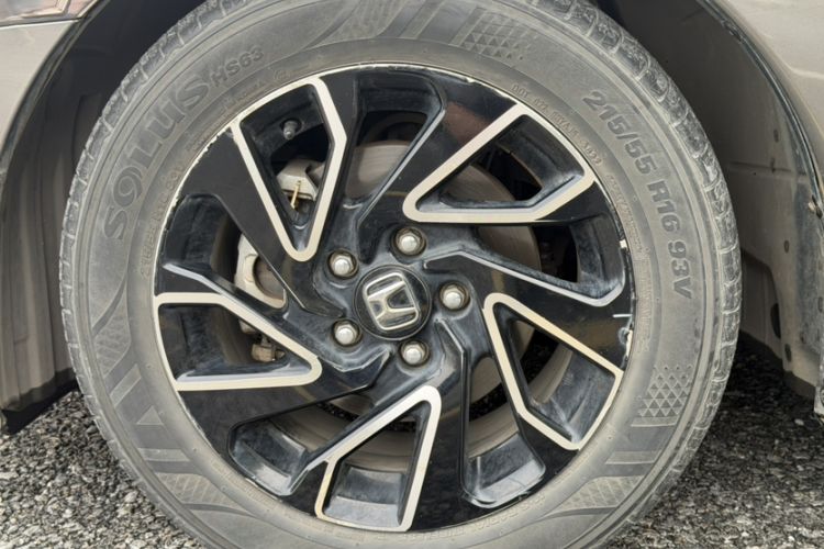 Used Honda Civic 2016 220TURBO CVT Luxury Edition