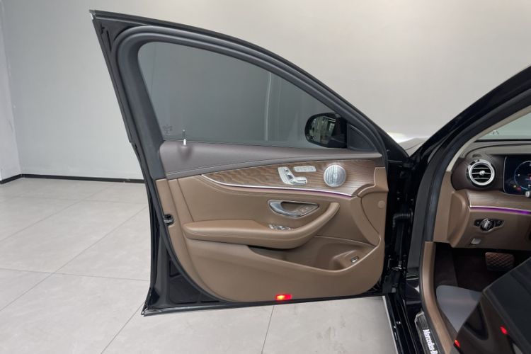 Used Mercedes-Benz E-Class 2021 E 300 L Premium Edition
