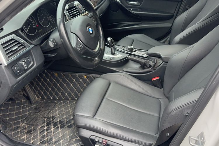 Used BMW 3 Series 2018 318Li
