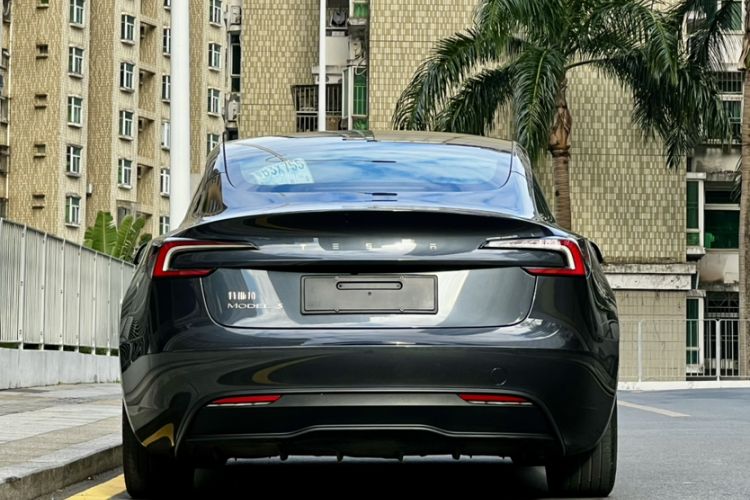 Used Tesla Model 3 2023 Rear-Wheel-Drive Version
