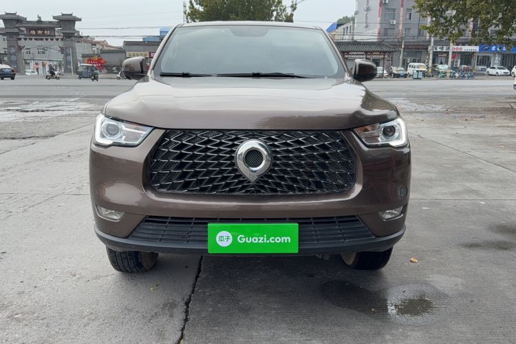 Used Great Wall Poer 2019 2.0T Commercial Version Manual Diesel Two-Wheel Drive Navigation Type Long Bed GW4D20M
