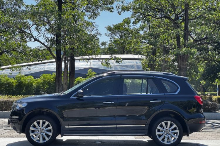 Used Haval H8 2015 2.0T Two-Wheel-Drive Standard Version
