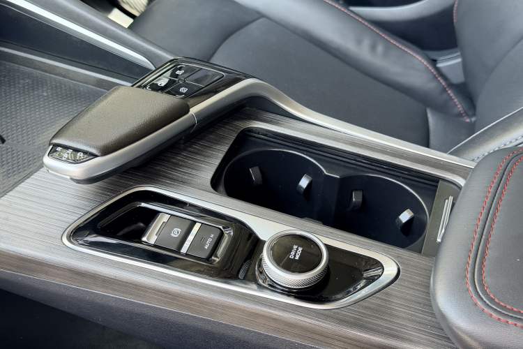 Used CHANGAN UNI-T 2020 1.5T Prestige Version
