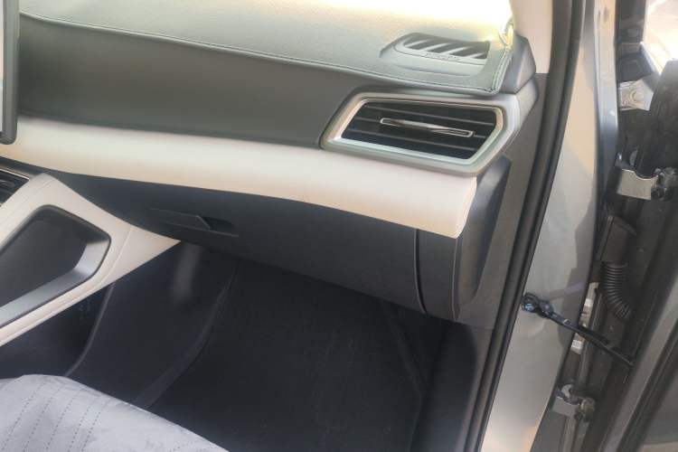 Used BYD Yuan UP 2025 Intelligent Driving Version 401 KM Dynamic Edition