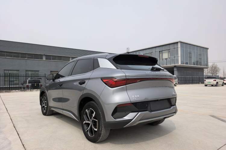 Used BYD Yuan PLUS 2022 430 km Luxury Version Exterior 4