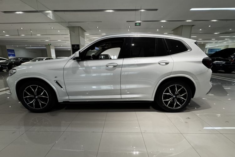 Used BMW X3 2022 Restyled xDrive25i M Sport Package Exterior 2