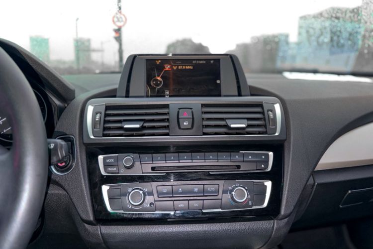 Used BMW 1 Series 2015 118i Leading Model
