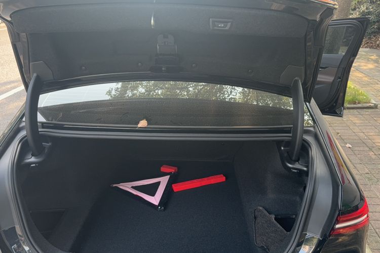 Used BMW 5 Series 2024 525Li Luxury Package
