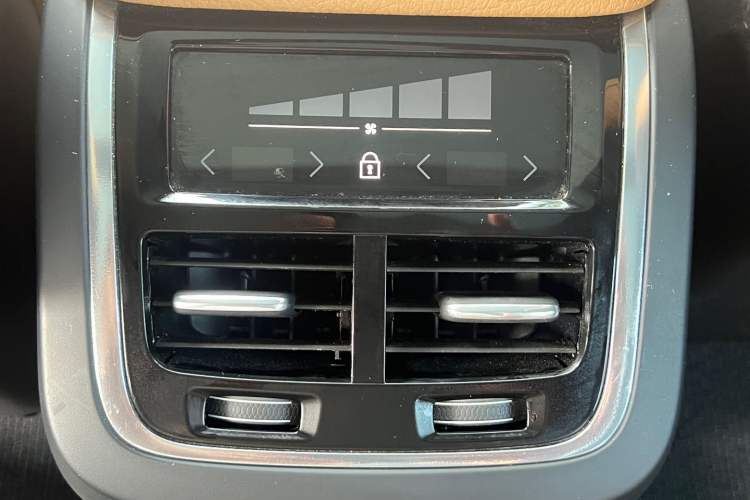 Used Volvo V90 2019 Cross Country T5 AWD Smart Range Version China V Standard