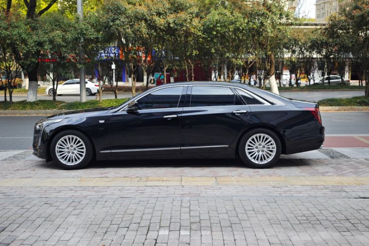 Used Cadillac CT6 2021 28T Luxury Version Exterior 2