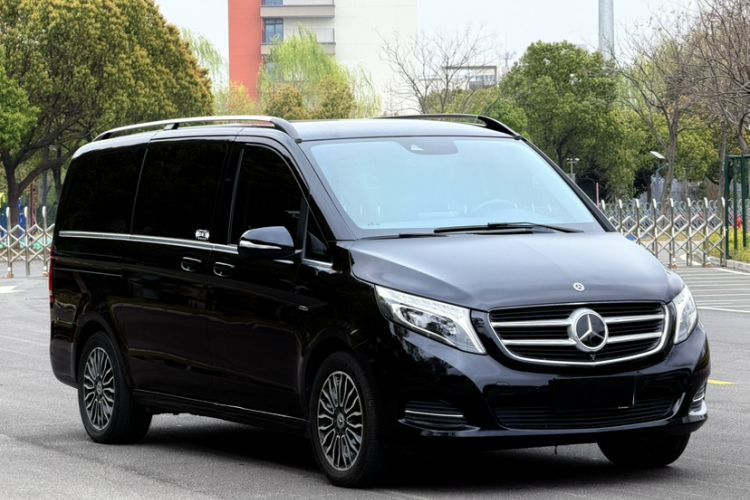 Used Mercedes-Benz V-Class 2018 V 260 Prestige Edition China VI Exterior 4