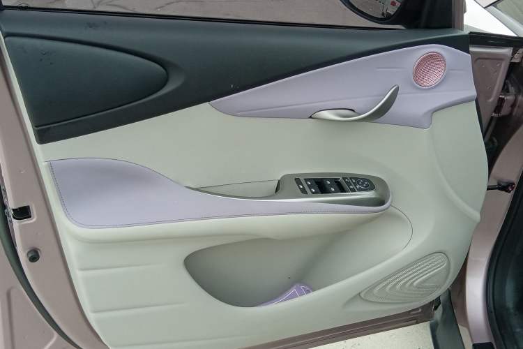 Used BYD Dolphin 2021 405 km Fashion Edition
