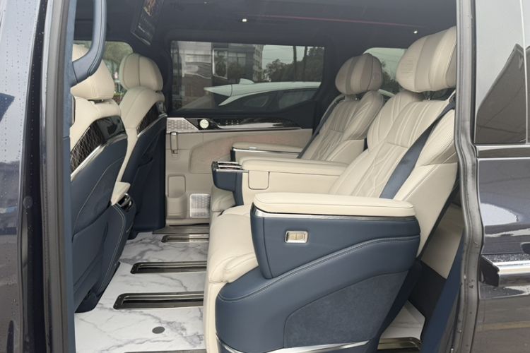 Used Zeekr 009 2022 WE Edition
