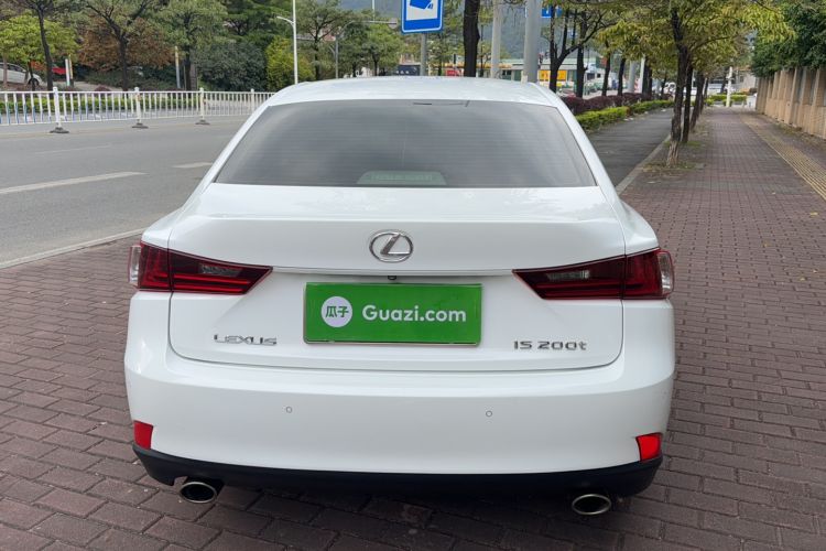 Used Lexus IS 2015 200t F SPORT