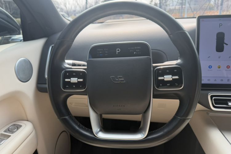 Used Li Auto L8 2023 Max model